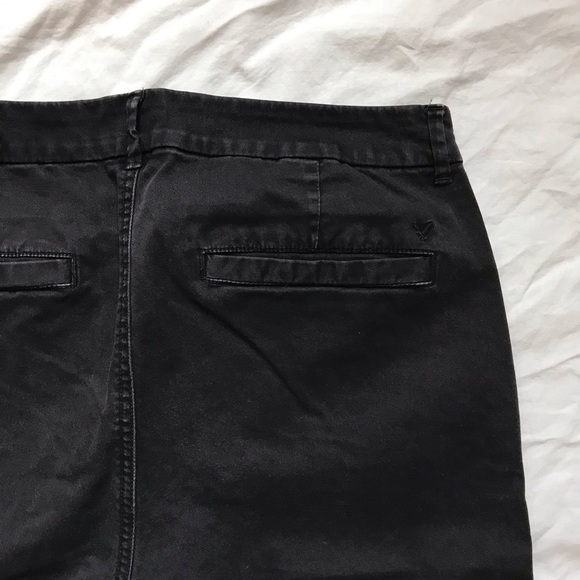Black Bermuda Shorts - Picture 4 of 5